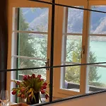 Breathtaking & Mountain View 2 *